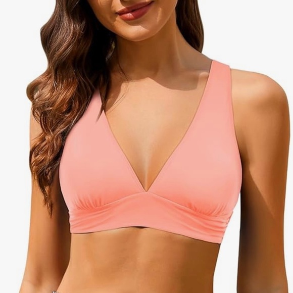 Yonique Other - YONIQUE peach triangle bikini top